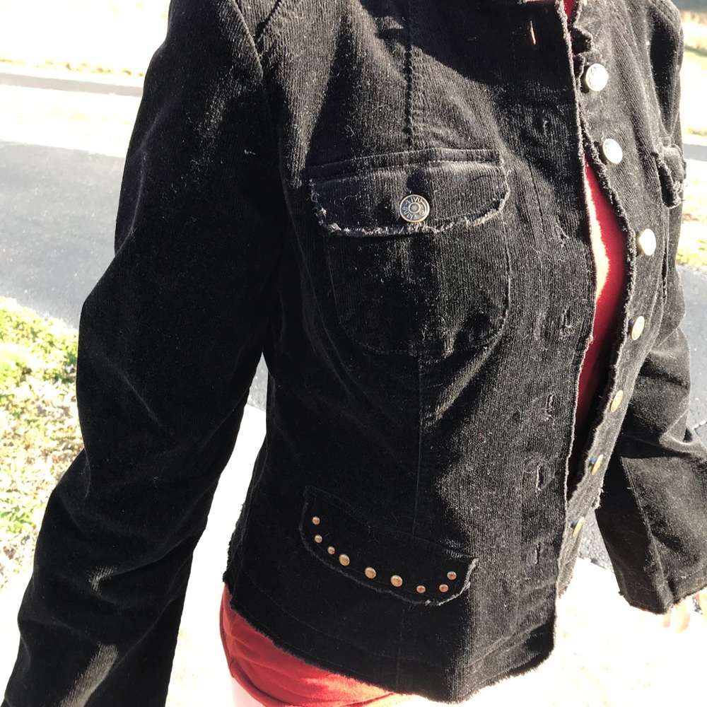 Jacket - Picture 2 of 3